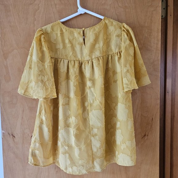 Yellow Floral Short Sleeve Blouse Size S - Picture 2 of 2